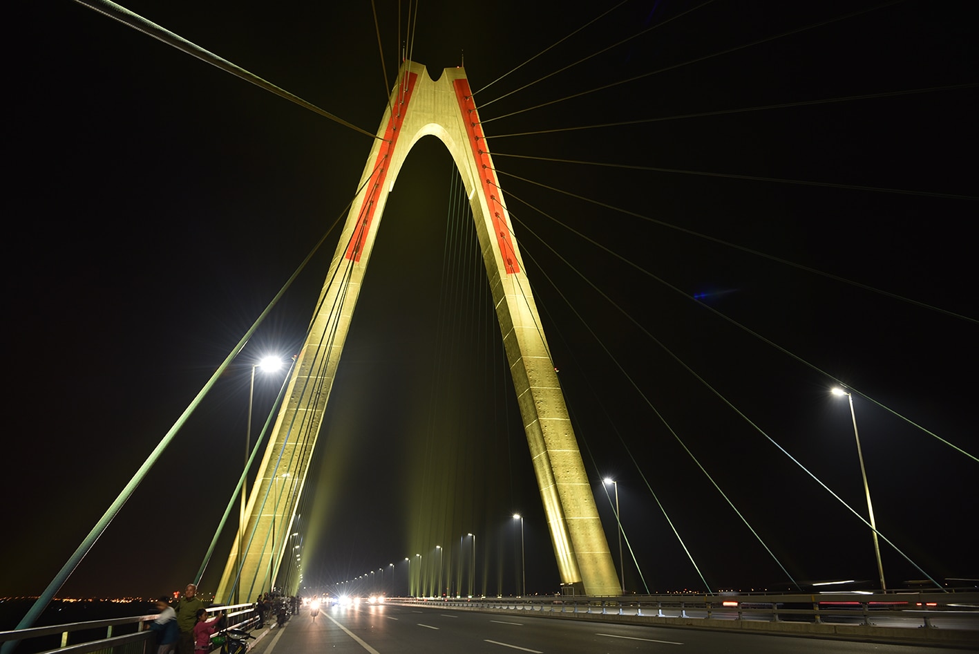 PHILIPS HUE Bridge in Mumbai at best price by D N International