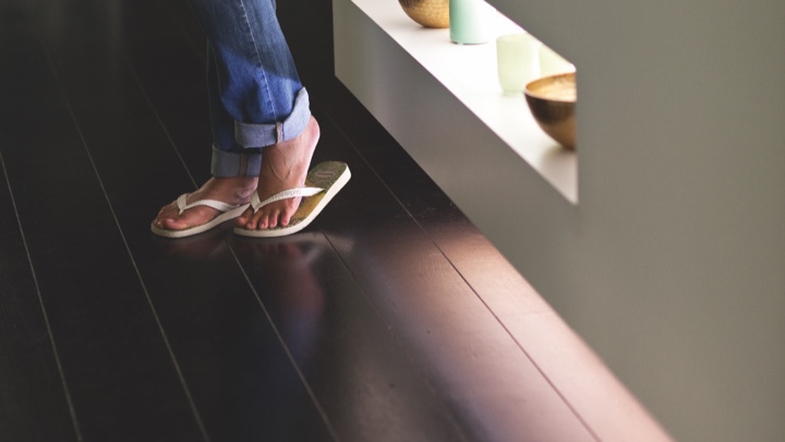 Light strip under the kitchen worktop