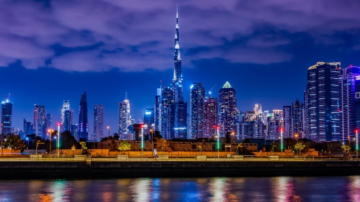 Transforming Dubai’s iconic buildings with connected lighting from Signify 