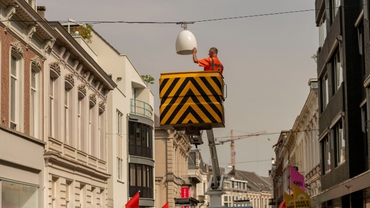 Signify and Edzcom deliver wireless connectivity through existing streetlight infrastructure in City of Tampere